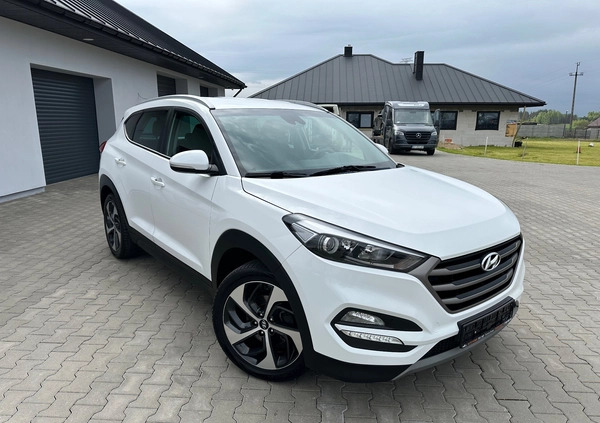 Hyundai Tucson cena 75900 przebieg: 149000, rok produkcji 2018 z Glinojeck małe 497